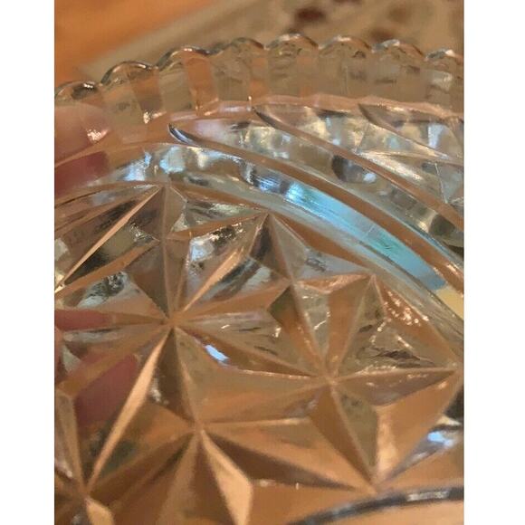 Vintage Anchor Hocking Stars and Bars Clear Prescut Pressed Glass Serving Bowl - Picture 6 of 6